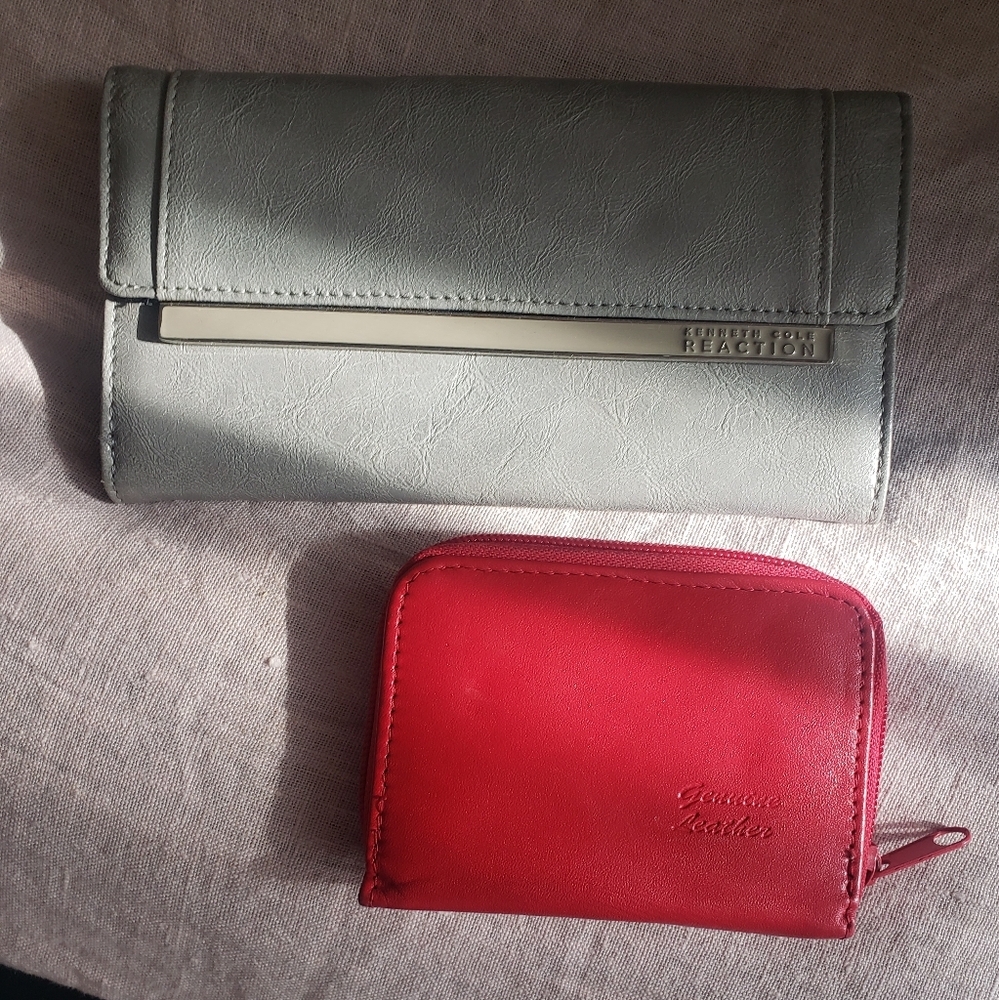 Kenneth Cole reaction women's wallet in gray silver hardware